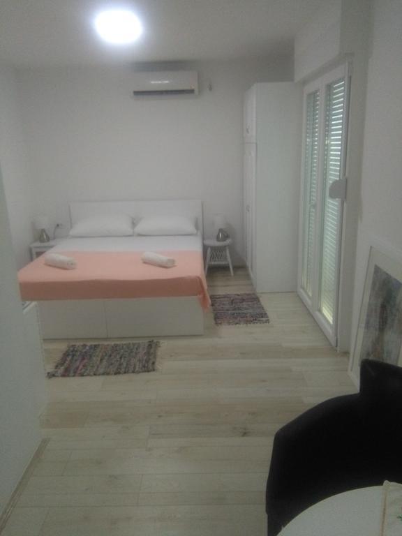 Apartman Park Trebinje Exterior foto